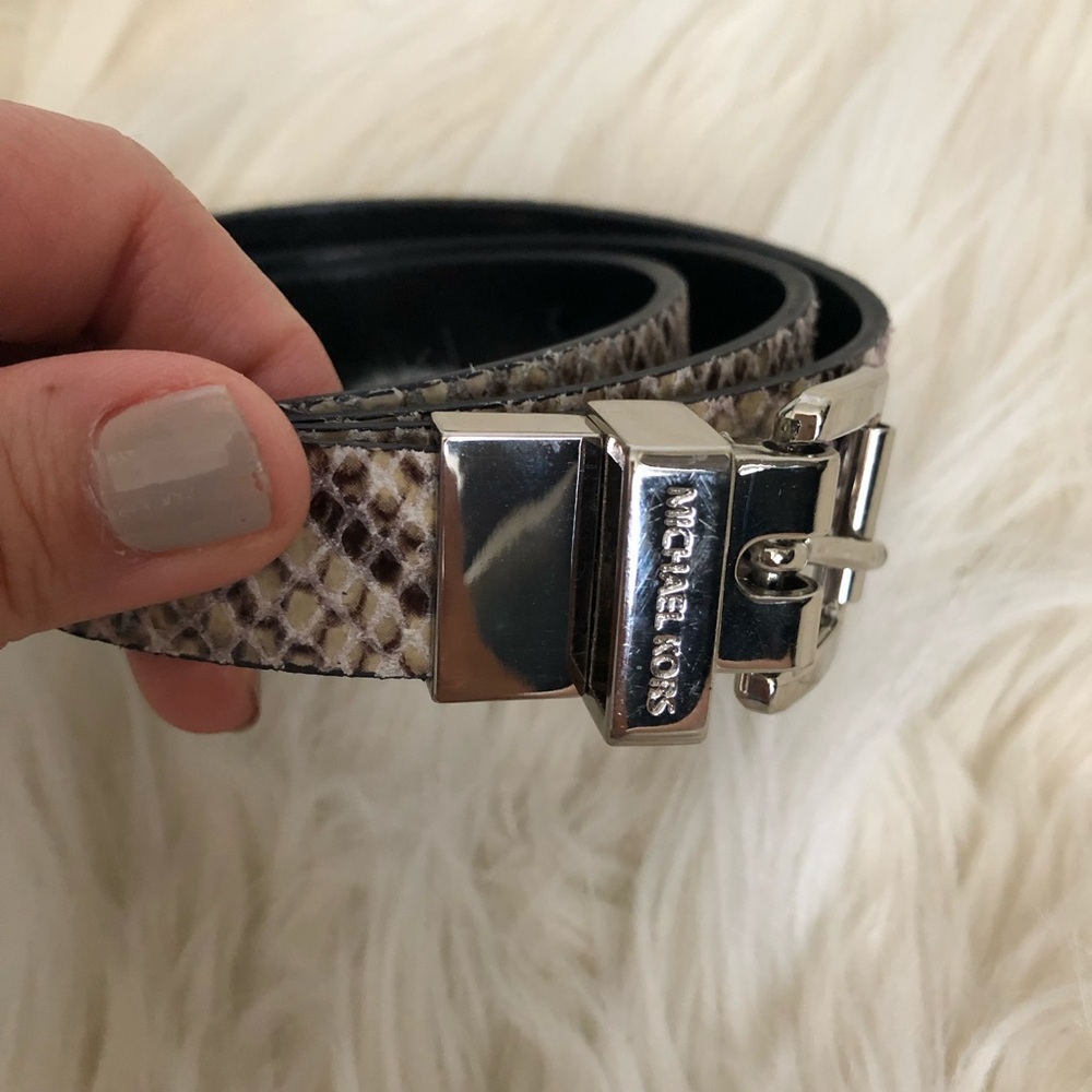 Michael Kors Belt - Picture 6 of 7